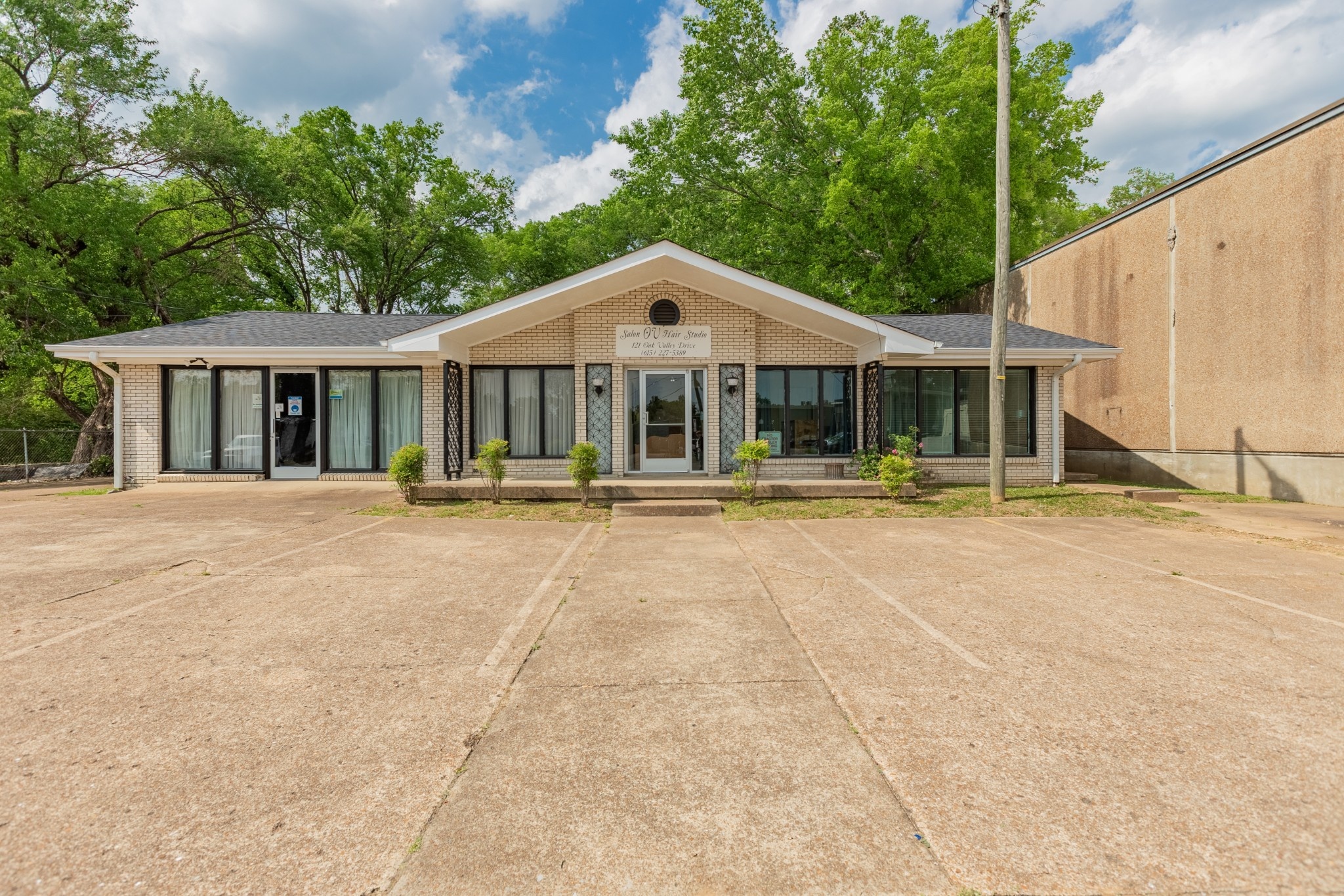 121 Oak Valley Dr, Nashville TN property Audra Hicks Homes