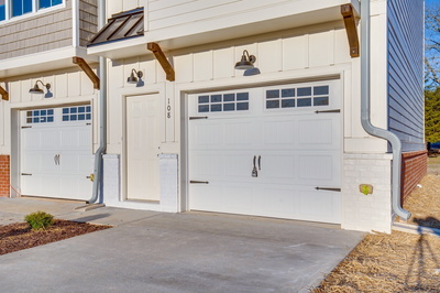 303 Harper Lndg