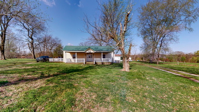 8247 Hawkins Rd