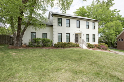804 Old Thrasher Ct