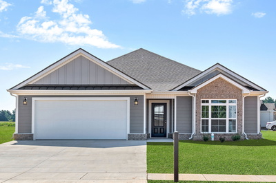 305 Frontier Dr