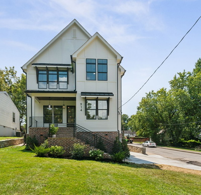 914 Douglas Ave