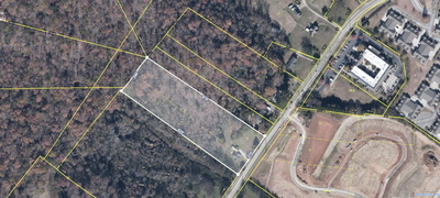 1123 Mountain Creek Road, Chat Road