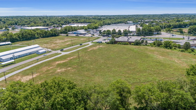 221 Fairground Rd