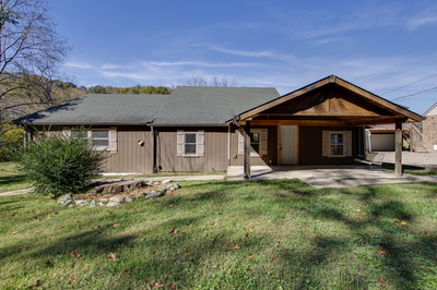 4453 Pecan Valley Rd