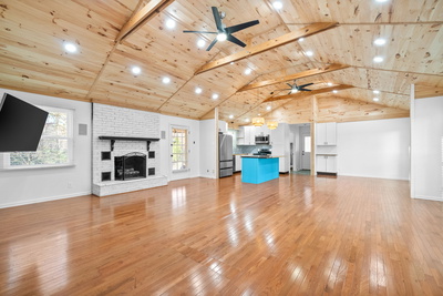 414 Fabian Pl