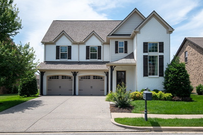 1029 Baxter Ln