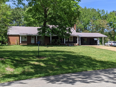 2025 Salem Road North