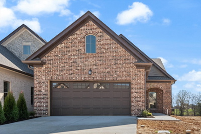 456 W Foxrun
