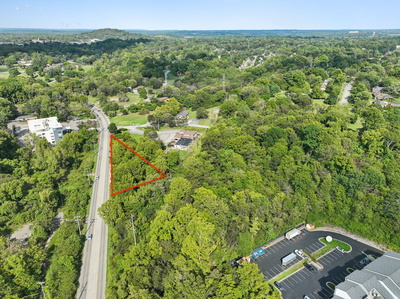 609 McGavock Pike