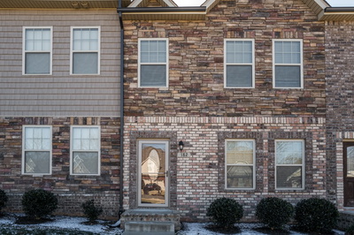 182 Dundee Drive
