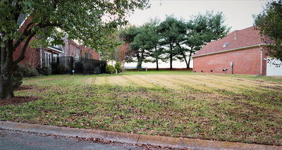 5030 Camelot Dr