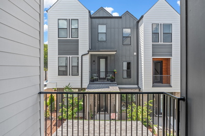 505 Community Ct