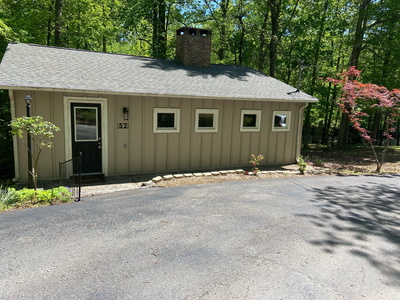 Exterior view of 52 Lake Bratton Ln in Sewanee, TN
