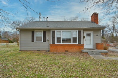 1028 Meadowview Dr