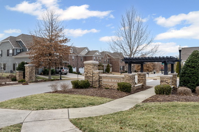 4019 Viola Ln