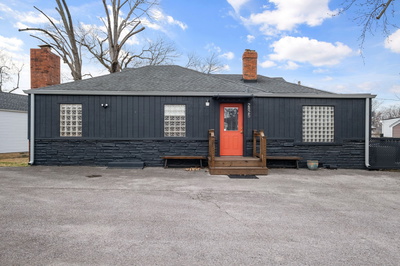 2825 Azalea Pl