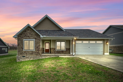 5711 Presley Ln