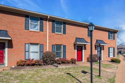 326 Westfield Dr