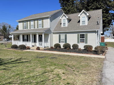 17 Strawberry Dr
