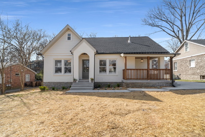 2833 Bronte Ave