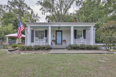 727 Woodmere Dr