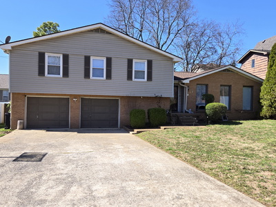 110 Camino Cir