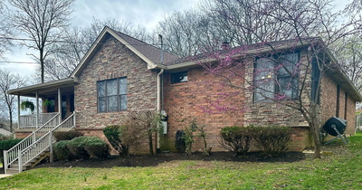 1002 Emily Dr