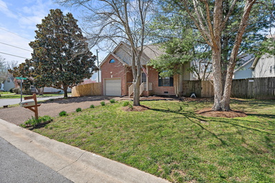 900 Dove Ridge Cir