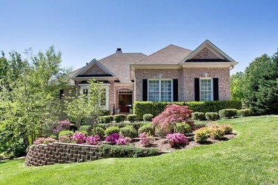 1411 Robert E Lee Ln