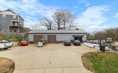 1083 Seven Mile Ferry Rd, N