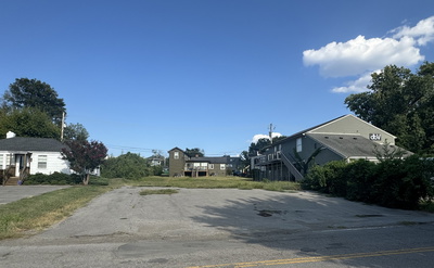 630 W Iris Dr