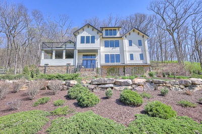 3004 Smith Ln