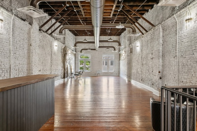 341 Main St