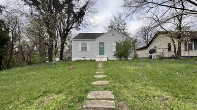 620 W 9th St