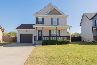 532 Falkland Cir