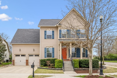102 Crystal Falls Cir