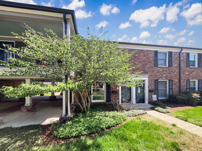 5025 Hillsboro Pike