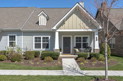 404 Lively Way