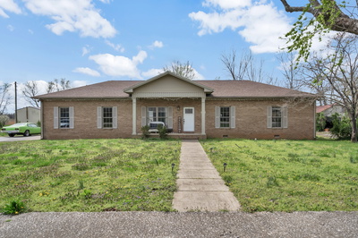 327 E Nashville St