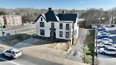 534 Madison St