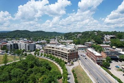 4 Cherokee Boulevard