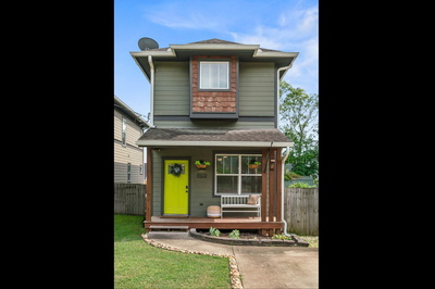 916A Thomas Ave