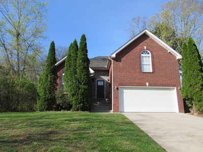 1518 Yarmouth Ln