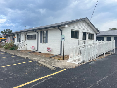 457 N Broadway