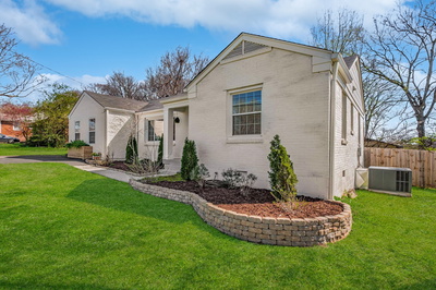 3122 Southlake Dr
