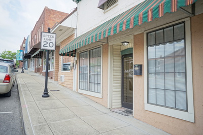 127 S Water Ave