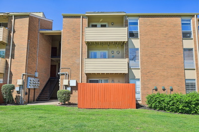 515 Basswood Ave