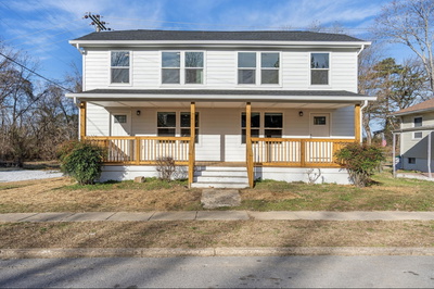 1414 Bryan St