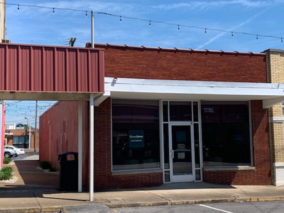 112 Main St